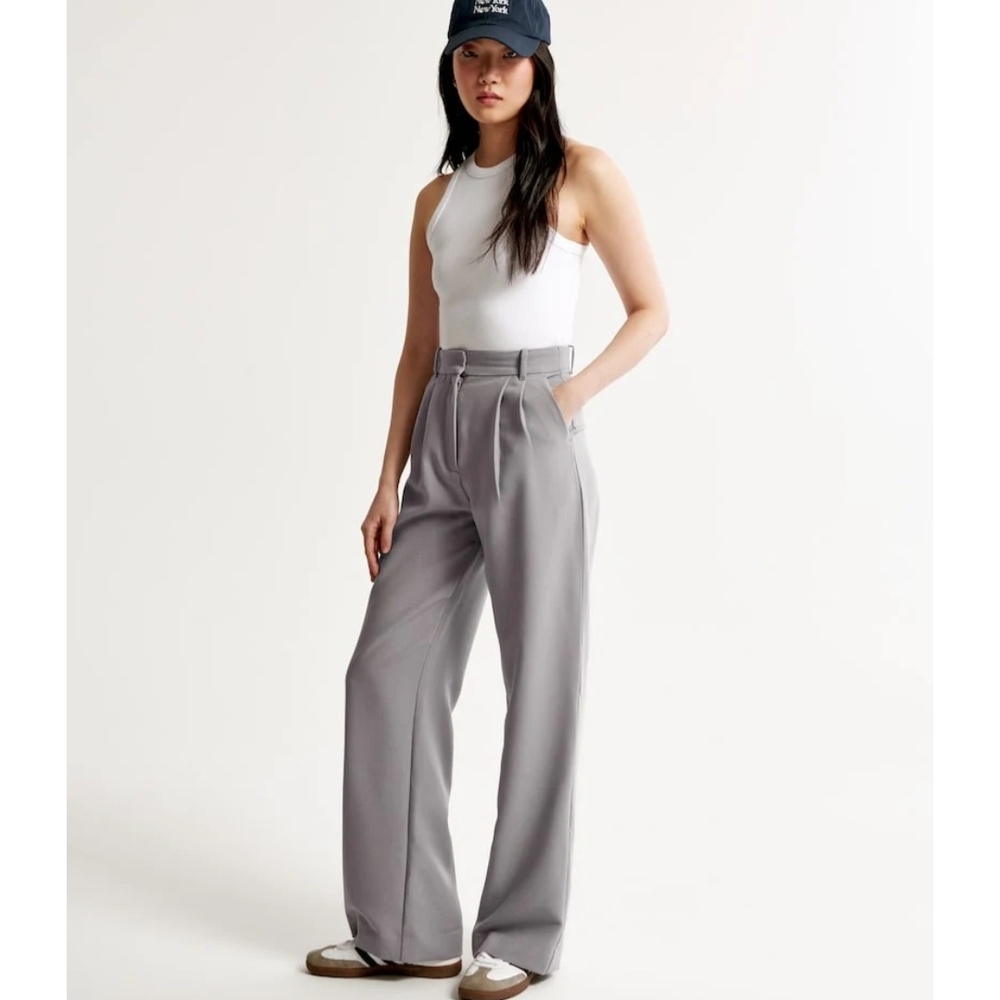DAISY GRACE Women's Gray High-Waisted Pants 32" Inseam